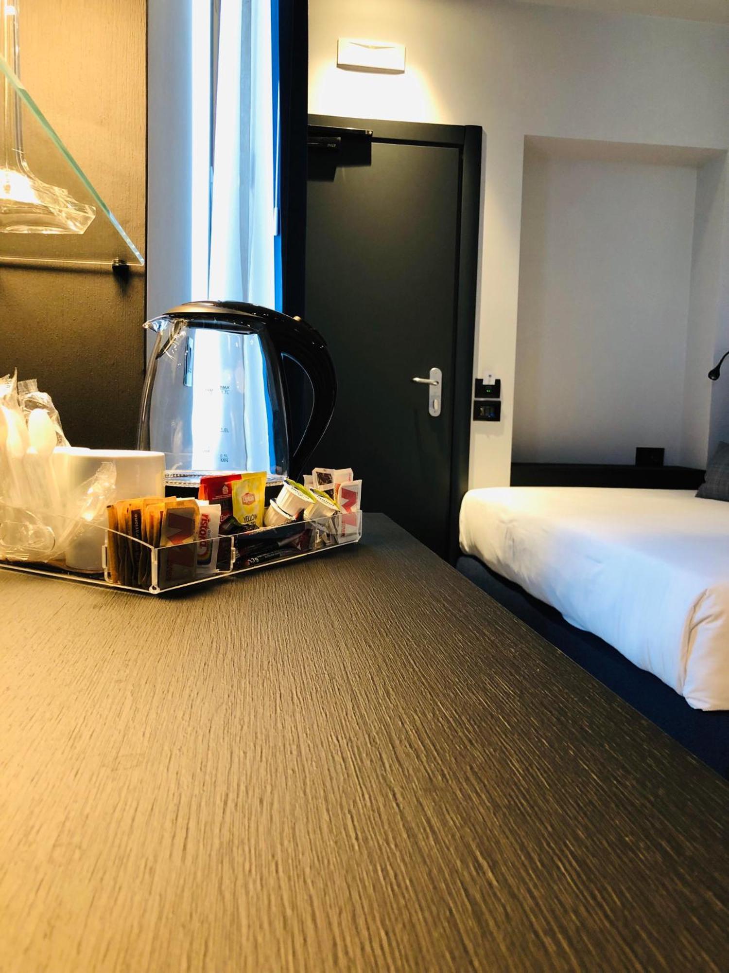 Junior Suite King Queen Bed Terrace