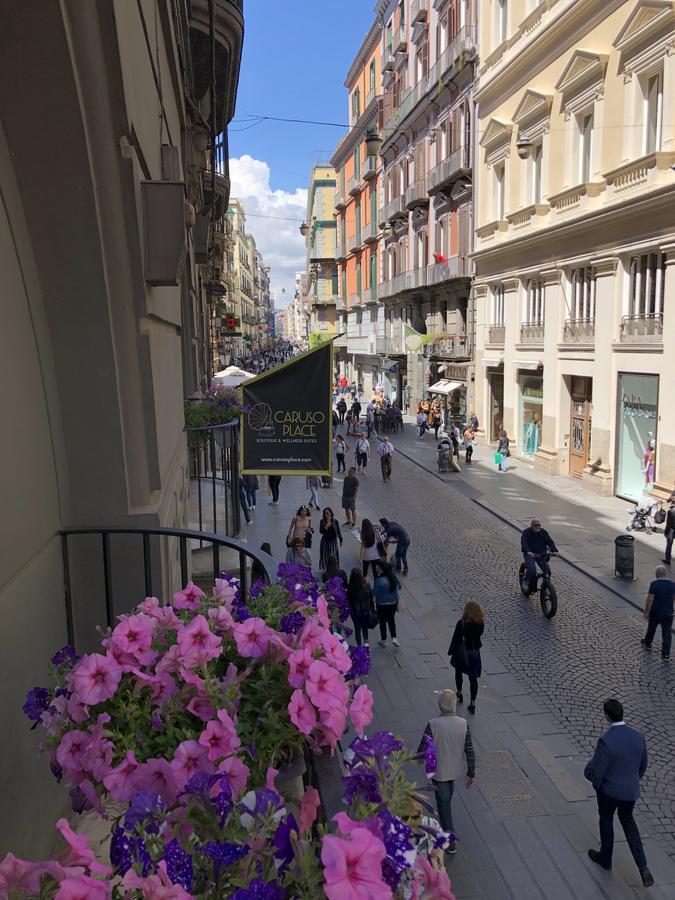 Suite con vistas a la galería y a la calle