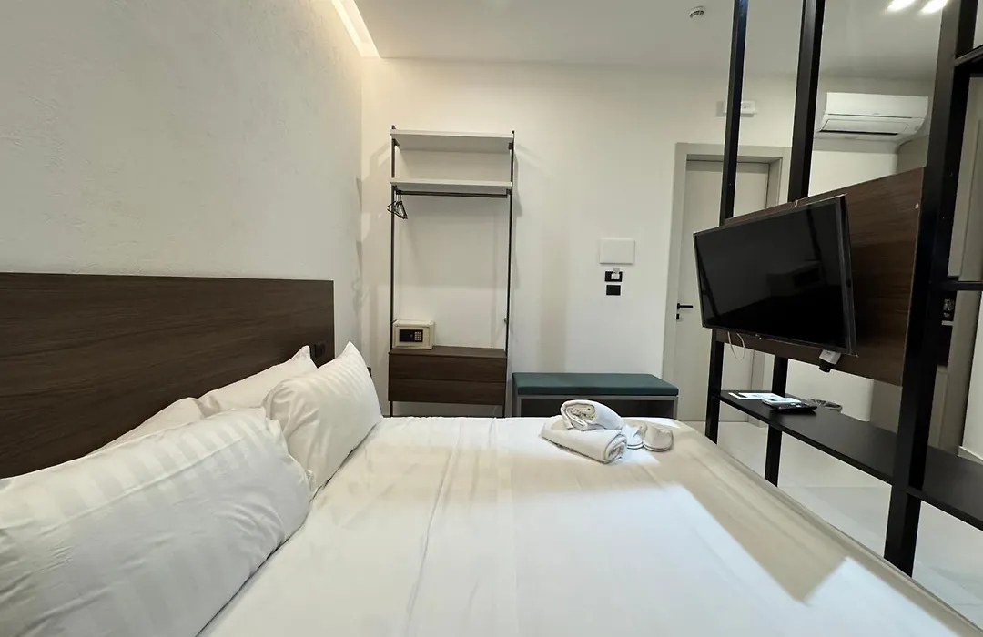 Hart Boutique Hotel-1