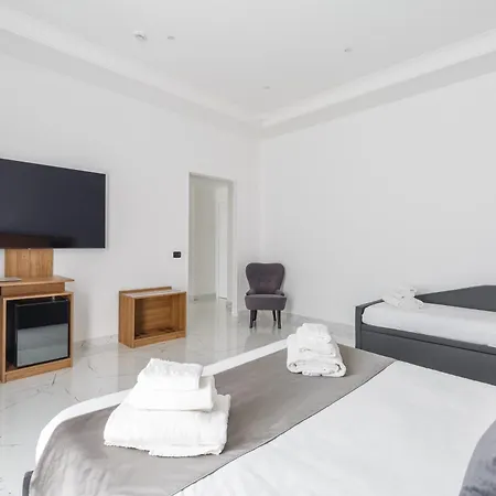 Sant'Angelo Suites-3